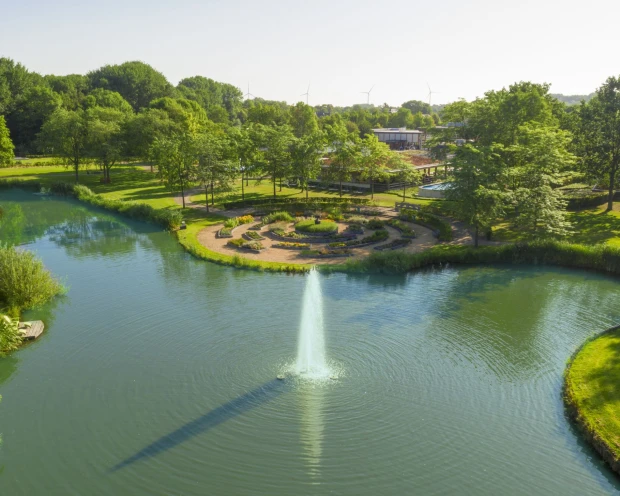 Thermen Bad Nieuweschans Luchtfoto vijver 1 500